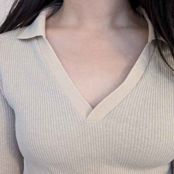 collared long sleeve - Picture 3 of 4